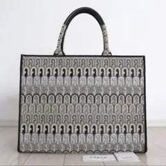 FURLA