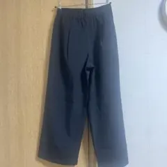 無印良品　風を通す　イージーパンツ