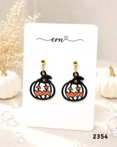 ハロウィン　パンプキンとオバケピアス ハンドメイド＊ハロウィンかぼちゃ&オバケピアス【362】 - メルカリ