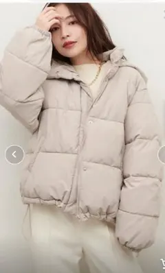 ナチュラルクチュール　フード中綿ジャケット　中綿ダウンコート