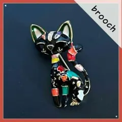 ブローチ　猫　ネコ　ペンダントトップ　ピンバッジ　バッグチャーム　黒猫