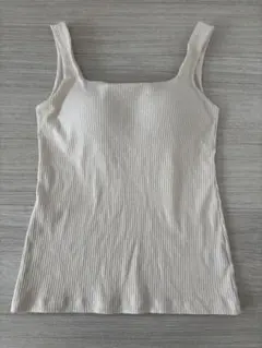GU カップ付タンクトップ♡アイボリー