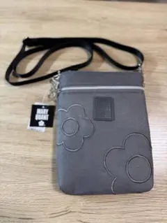 MARY QUANT ショルダー　サコッシュ　グレー