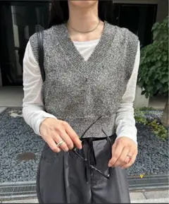 mystic スパンコールニットベスト