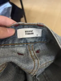 BROWNY STANDARD デニムパンツ Mサイズのサムネイル