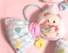 クマのイラスト付きヘアゴム