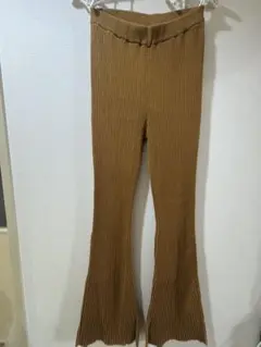 ungrid リブニット フレアパンツ カラシ色
