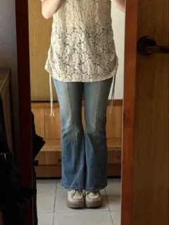 dazy フレアブーツカット