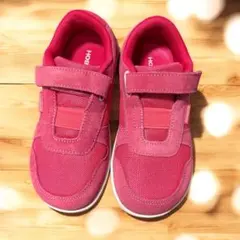 Item thumbnail for item 8d5bc5e2-155d-46ca-b6ba-40c12e3aed46