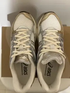 新品【早い者勝ち】Asics Gel-Kayano 14 希少価値有り