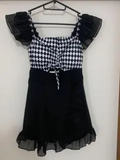 フリルワンピースチェック柄水着　ブラック M タグ付き新品
