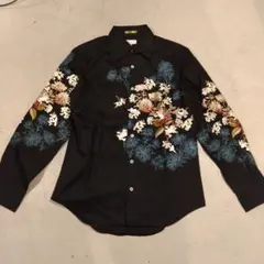 土日限定値下げ　Paul Smith　コレクションライン　花柄刺繍 長袖シャツのサムネイル