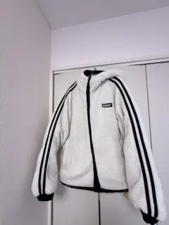 NERDY フリースジャケット ホワイトブラック　リバーシブル