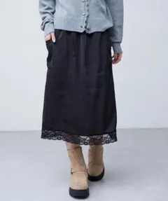 DISCOAT【umm.】裾レースクラッシュサテンスカート 新品