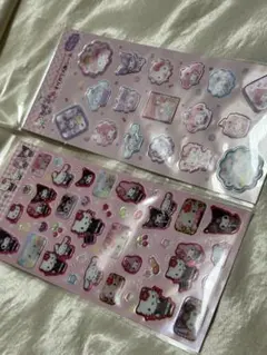 サンリオ　すりガラス風シール　ラメ入り樹脂もりシール