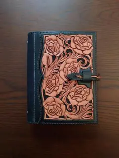 システム手帳　薔薇　バイブルサイズ　カービング　薔薇