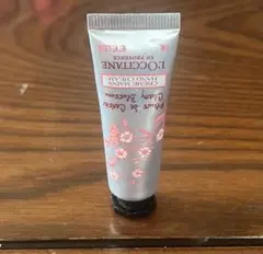 【新品未使用】ロクシタン ハンドクリーム 10ml チェリーブロッサム