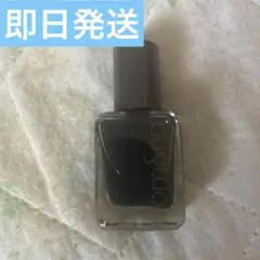ロムアンドネイルのサムネイル