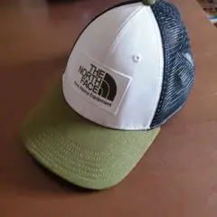 THE NORTH FACE トラッカーハット ホワイト/オリーブ