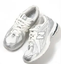 ニューバランス M1906REE シルバー 23cm