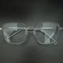 クリアフレーム スクエアサングラス