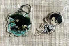 進撃の巨人　リヴァイ　アクリルキーホルダー2点セット