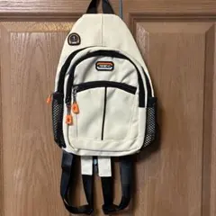 ボディバッグ クリーム色