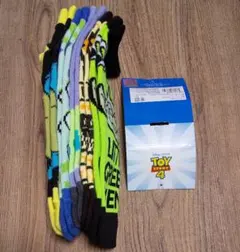 【トイ・ストーリー4】  レディース靴下  22～24cm