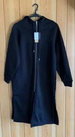 Item thumbnail for item 6da4043f-bb85-48c4-a39c-bbaac5f6c18d