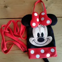 東京ディズニーリゾート ミニーマウス スマホポーチ ショルダー ポシェット 刺繍