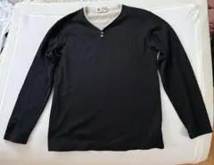 vネック ブラック