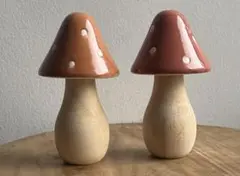 【新品】きのこの置物(2つ)