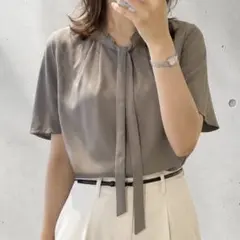 Natural Beauty Basic とろみ ブラウスのサムネイル