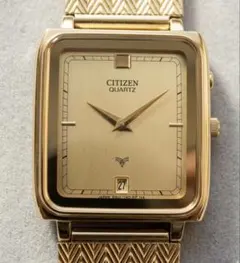 ★【美品 稼動品】希少 CITIZEN 人気の角型ゴールド レトロ腕時計 品有りのサムネイル