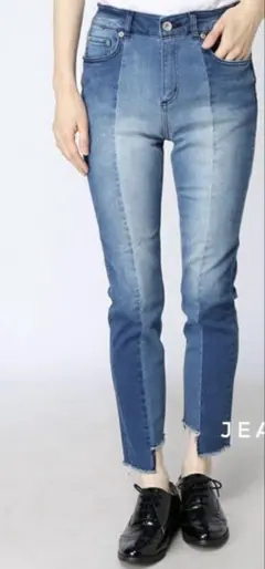 JEANAS スキニーデニム ライトブルー フリンジ裾