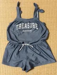 美品　ワンピース水着 150cm
