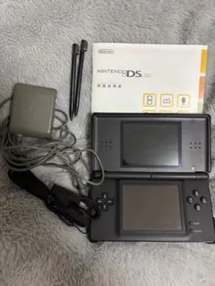 Nintendo DS Lite 2006年版　GBA カードリーダー差込みあり Nintendo DS Lite 2006年版 GBA カードリーダー差込みあり - メルカリ