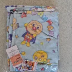 ✨️新品　アンパンマン　お昼寝毛布　ブルー　バンダイ