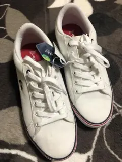 LACOSTE ホワイト スニーカー
