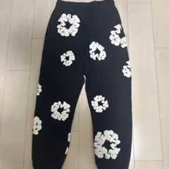 DENIM TEARSコットンリース スウェットロゴパンツ S