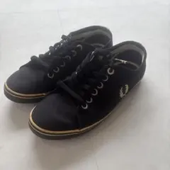FRED Perryスニーカー