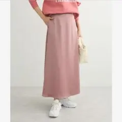 新品タグ付き　グリーンパークス　サテン　ロングスカート　フレア　ウエストゴムのサムネイル