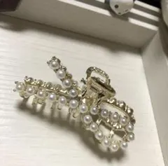 在庫最後♡❤︎バンズクリップ100キラキラパールリボン合金バンズクリップ約6cm中