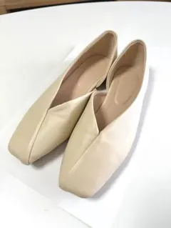 美品 フラットパンプス ローヒール ベージュ 春夏 3L 韓国