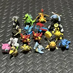 モンコレ TOMY 初期含む 19体まとめ売りのサムネイル