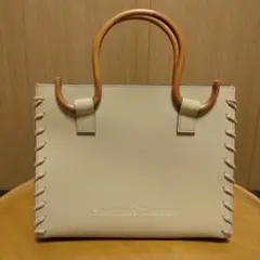 サマンサタバサ　ハンドバッグ
