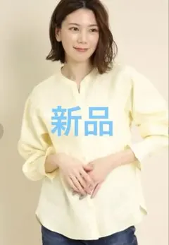 【新品】スキッパー衿リネンブラウスのサムネイル