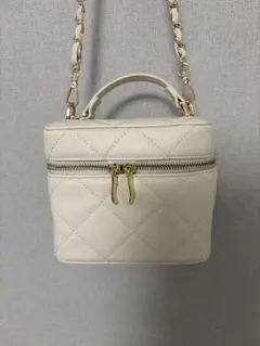 Darich Dモチーフバニティバッグ アイボリー - メルカリ