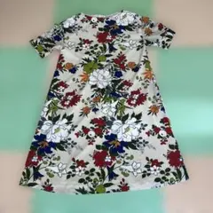 あん様専用 ふりふ　レディースワンピースのサムネイル