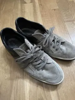 スエード スニーカー